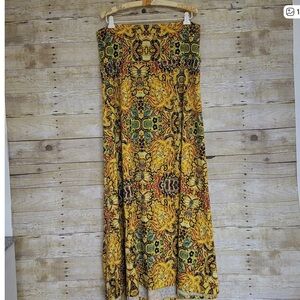✔️LuLaRoe Yellow Multi-Print Boho Maxi Skirt, Tee Shirt Material